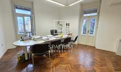 Stan, Rijeka, Centar, prodaja, 320000 €, 152 m2