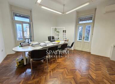 Stan, Rijeka, Centar, prodaja, 320000 €, 152 m2