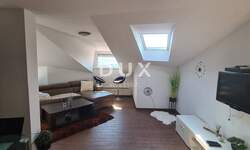 Trosoban stan, Novi Vinodolski, prodaja, 177000 €, 50 m2