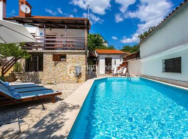 Kuca, Vrbnik, Risika, prodaja, 456000 €, 205 m2