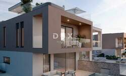 Stan, Vodice, prodaja, 750000 €, 224 m2