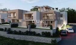 Cetvorosoban stan, Vodice, prodaja, 635000 €, 204 m2