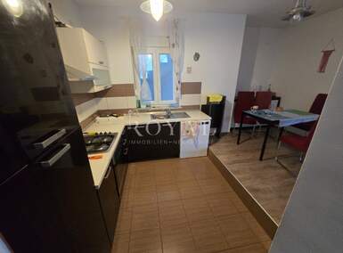 Trosoban stan, Opatija, Pobri, najam, 1100 €, 85 m2