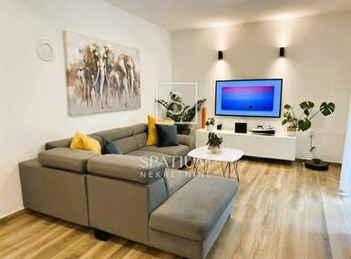 Trosoban stan, Matulji, Mučići, prodaja, 249000 €, 120 m2