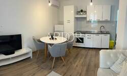 Dvosoban stan, Rijeka, Srdoči, najam, 600 €, 40 m2