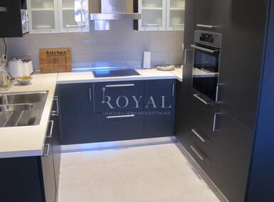 Trosoban stan, Matulji, najam, 850 €, 70 m2