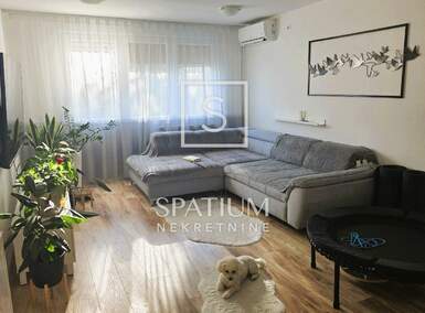 Trosoban stan, Rijeka, Srdoči, prodaja, 310000 €, 70 m2