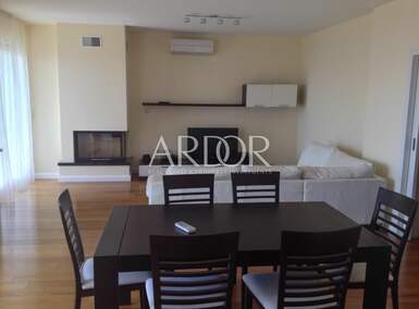 Cetvorosoban stan, Opatija, Ičići, najam, 2000 €, 134 m2