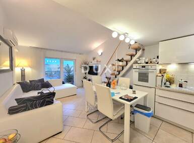 Trosoban stan, Pula, Gregovica, prodaja, 185000 €, 51 m2