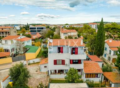 Kuca, Medulin, prodaja, 495000 €, 197 m2