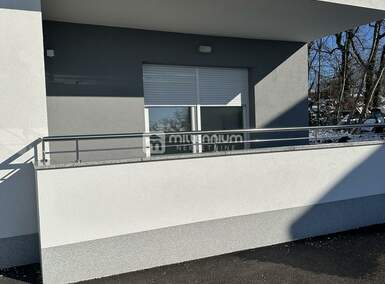 Trosoban stan, Viškovo, prodaja, 236000 €, 57 m2