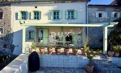 Kuca, Čavle, Grobnik, prodaja, 469000 €, 250 m2