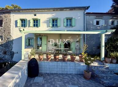 Kuca, Čavle, Grobnik, prodaja, 469000 €, 250 m2