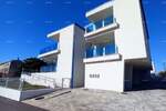 Dvosoban stan, Umag, prodaja, 323000 €, 66 m2