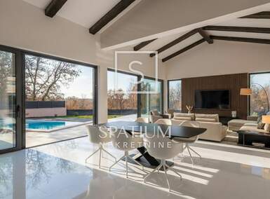 Kuca, Poreč, prodaja, 1200000 €, 210 m2