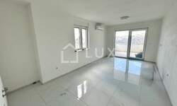 Trosoban stan, Novi Vinodolski, prodaja, 215845 €, 61 m2