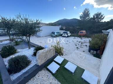 Zemljiste, Šibenik, Bilice, prodaja, 100000 €, 402 m2
