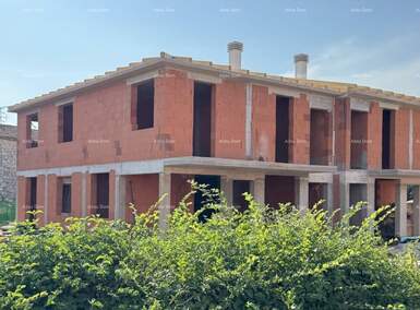 Trosoban stan, Novigrad, prodaja, 345000 €, 86 m2