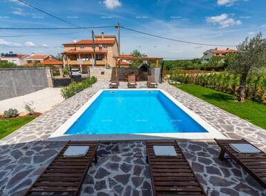 Kuca, Poreč, prodaja, 580000 €, 130 m2