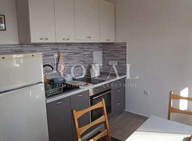 Jednosoban stan, Rijeka, Vojak, najam, 420 €, 32 m2