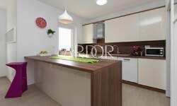 Trosoban stan, Kostrena, najam, 1400 €, 105 m2