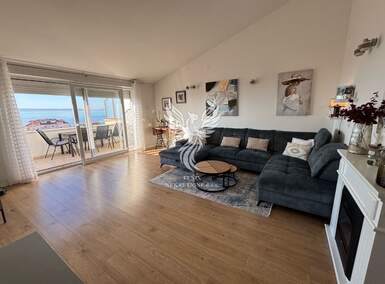 Cetvorosoban stan, Split, Žnjan, prodaja, 620000 €, 104 m2