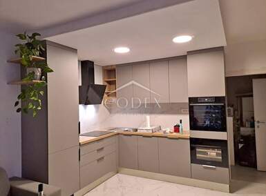 Cetvorosoban stan, Umag, prodaja, 390000 €, 88 m2