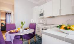 Dvosoban stan, Pula, Centar, prodaja, 220000 €, 51 m2