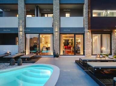 Poslovni prostor, Medulin, prodaja, 2200000 €, 700 m2