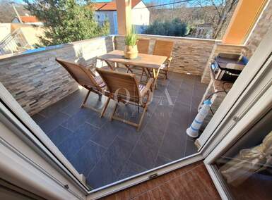 Cetvorosoban stan, Malinska-Dubašnica, Malinska, prodaja, 330000 €, 94 m2