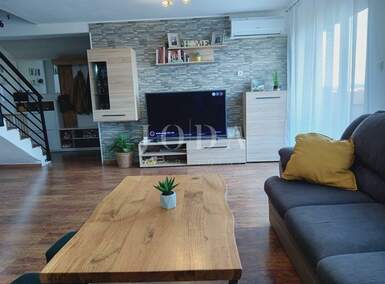 Stan, Pula, Arsenal, prodaja, 245200 €, 108 m2