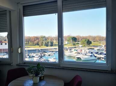 Trosoban stan, Poreč, prodaja, 260000 €, 76 m2