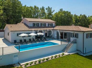 Kuca, Labin, prodaja, 575000 €, 249 m2