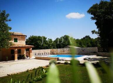 Kuca, Žminj, Krničari, prodaja, 810000 €, 220 m2