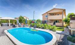 Kuca, Marčana, prodaja, 570000 €, 299 m2