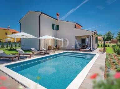 Kuca, Labin, prodaja, 430000 €, 143 m2