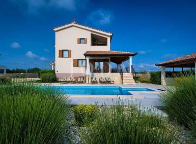 Kuca, Svetvinčenat, prodaja, 650000 €, 294 m2