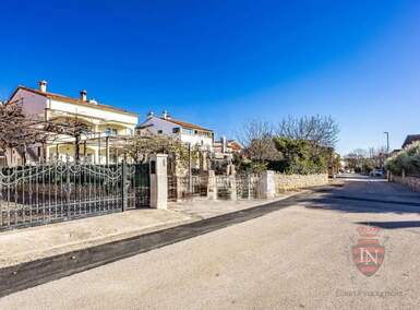 Cetvorosoban stan, Rovinj, prodaja, 225000 €, 93 m2