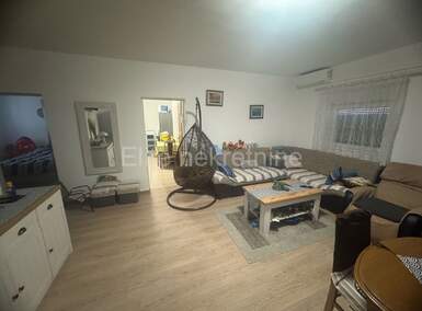 Trosoban stan, Crikvenica, Dramalj, prodaja, 247000 €, 65 m2