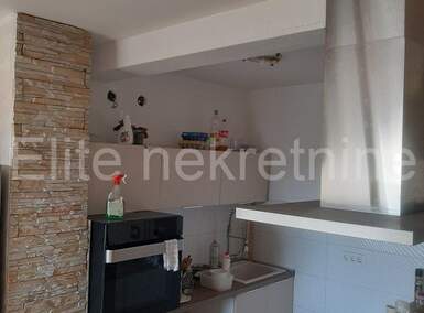 Trosoban stan, Rovinj, prodaja, 260000 €, 80 m2