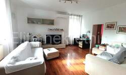 Trosoban stan, Pula, prodaja, 245000 €, 81 m2