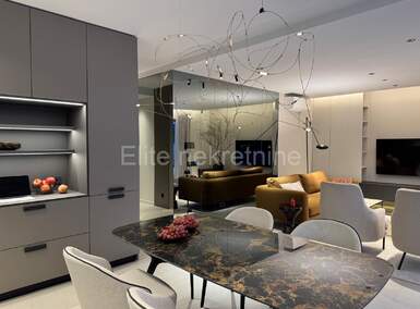 Trosoban stan, Krk, prodaja, 625000 €, 98 m2