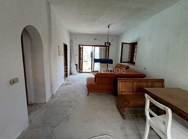Kuca, Pula, prodaja, 430000 €, 250 m2