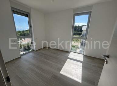 Trosoban stan, Ližnjan, prodaja, 195000 €, 54 m2