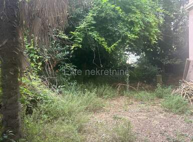 Zemljiste, Pula, prodaja, 219000 €, 511 m2