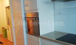 Trosoban stan, Rijeka, Istok, najam, 900 €, 70 m2