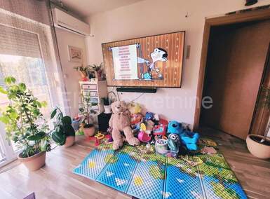 Kuca, Čavle, Mavrinci, prodaja, 450000 €, 230 m2