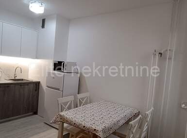 Dvosoban stan, Rijeka, najam, 700 €, 49 m2