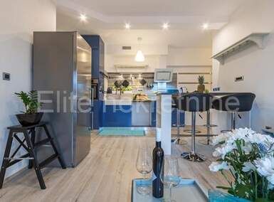 Kuca, Pula, prodaja, 450000 €, 124 m2