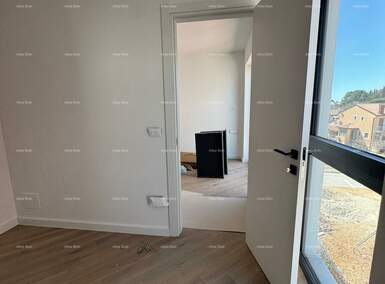 Trosoban stan, Rovinj, prodaja, 959500 €, 182 m2